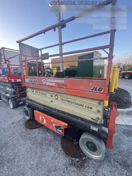 2022 JLG ES2632