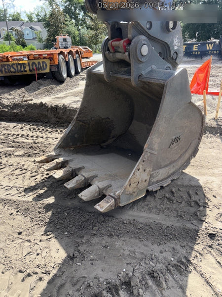 2025 CASE 48" Bucket 56-65K - Case