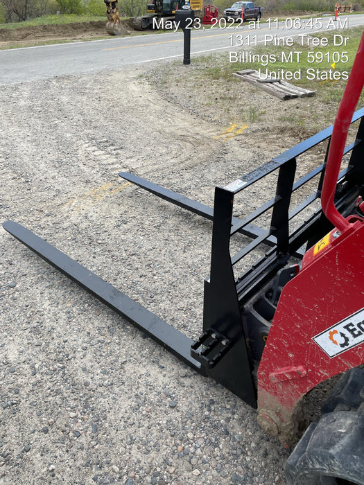 2022 ARROW MATERIAL HANDLING 72" Pallet Forks - Arrow