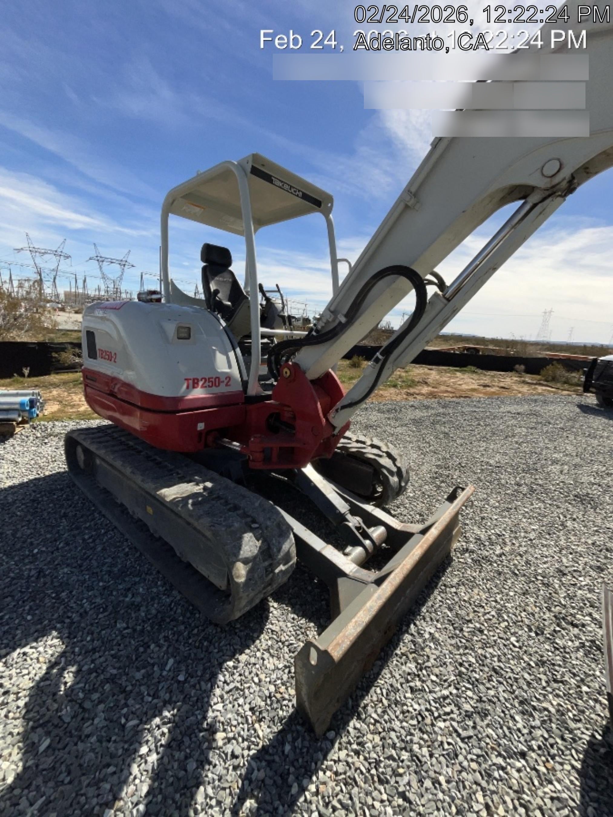 2021 TAKEUCHI TB250-2