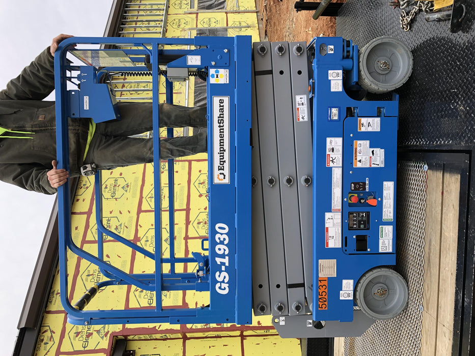 2019 Genie GS-1930 Fixed Rails with Chain Entry