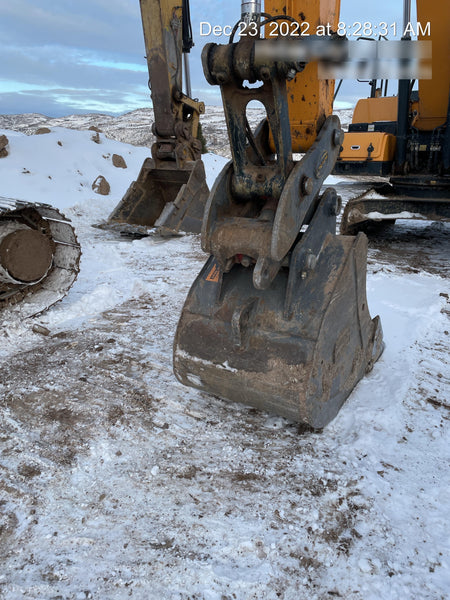 2020 DOOSAN 24" Bucket-Doosan