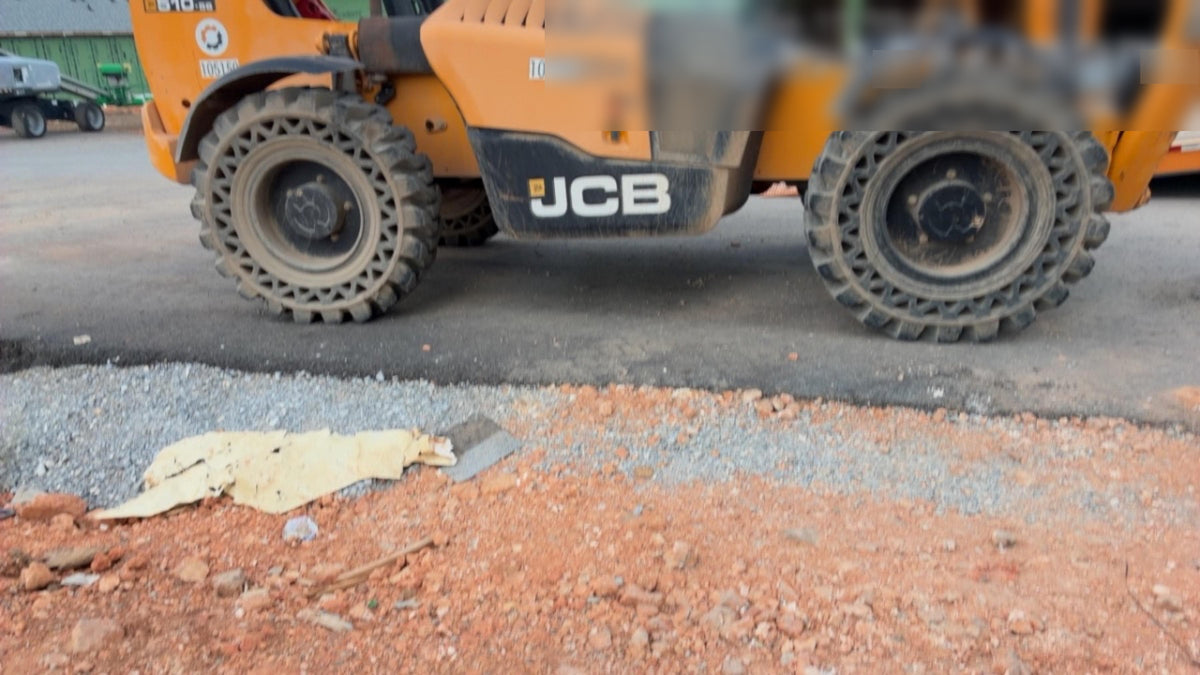 2020 JCB 510-56