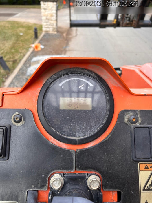 2018 Skytrak 8042 JLG Skytrak 8042, Solid Tires (shipping-Boss), Open ROPS, Beacon and Work Light Package