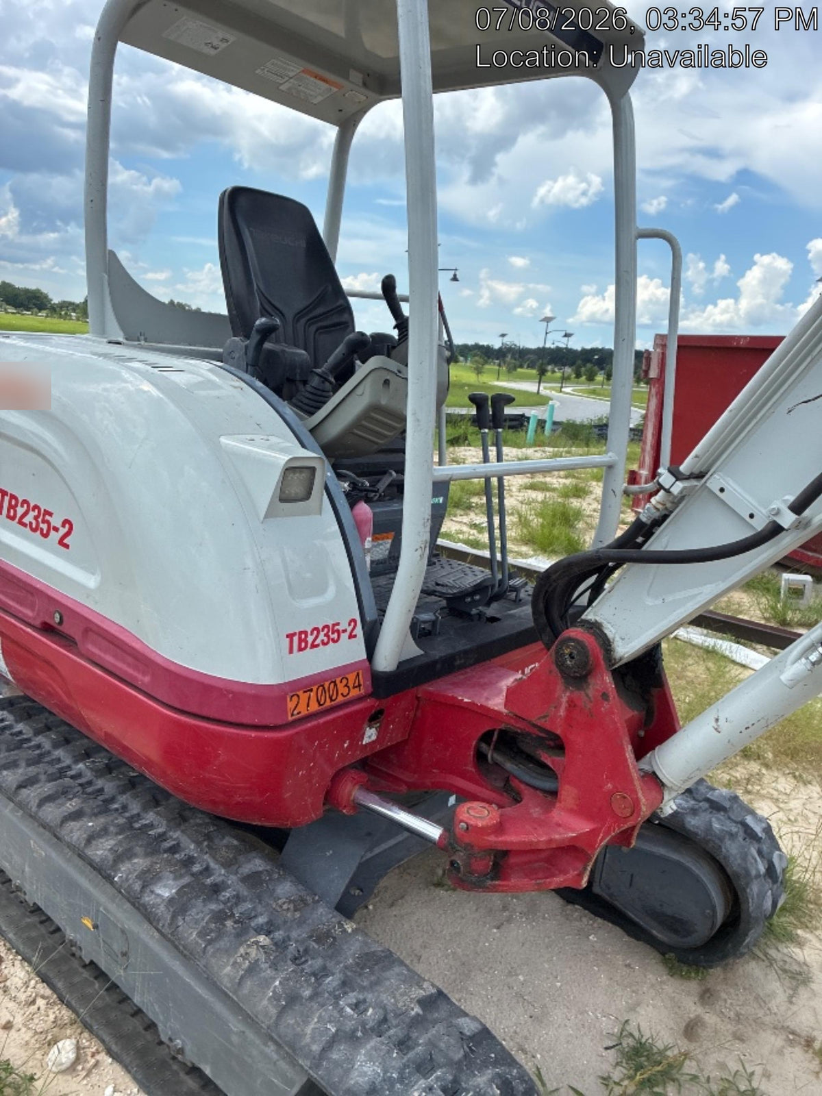 2022 TAKEUCHI TB235-2R