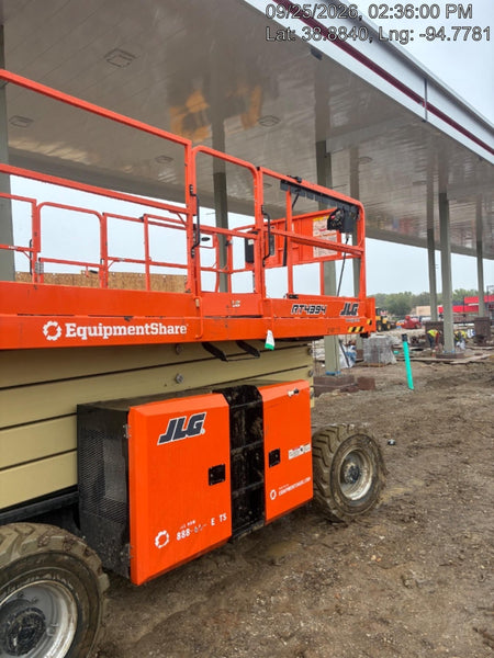 2023 JLG RT4394