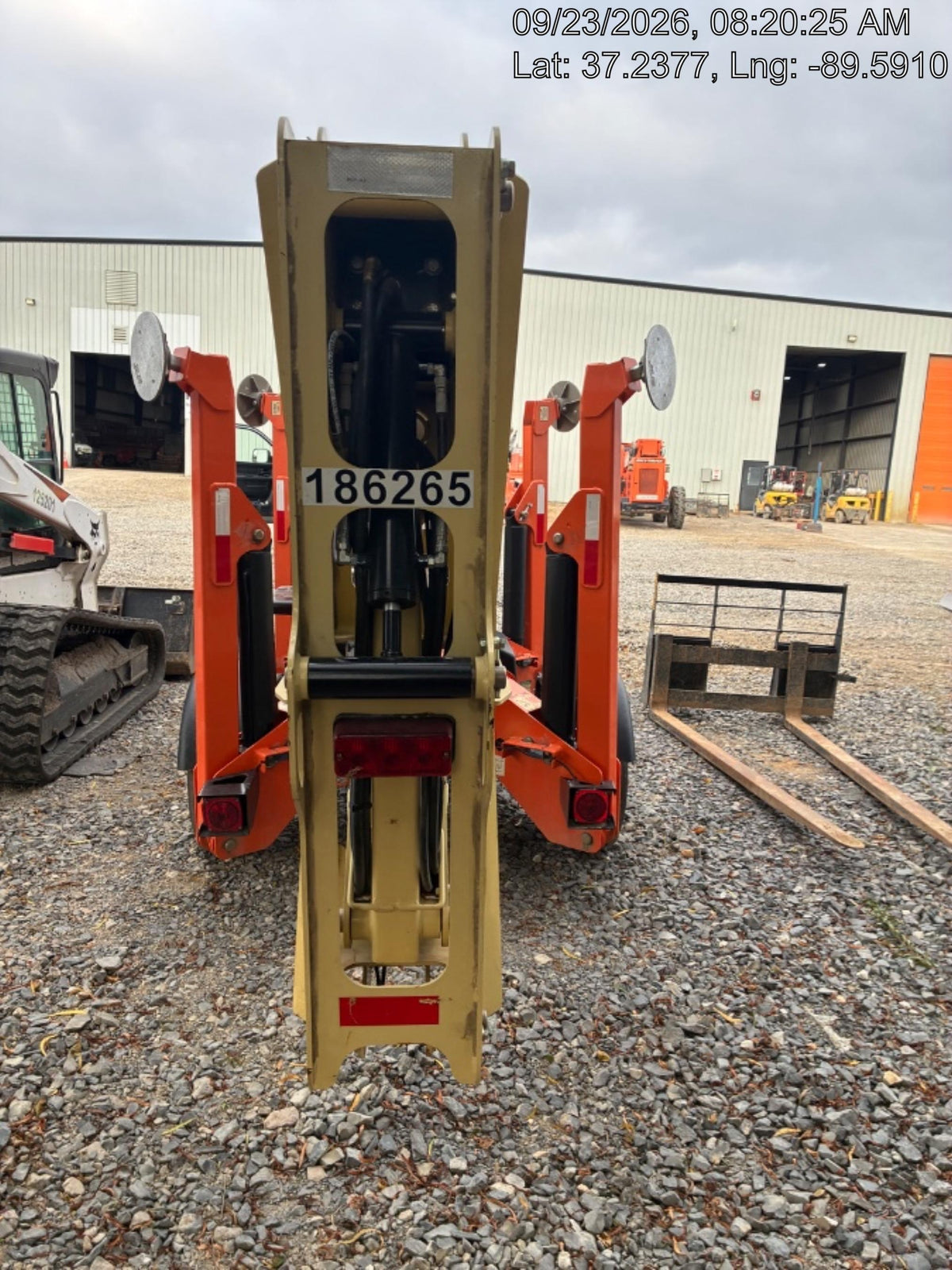 2021 JLG T500J