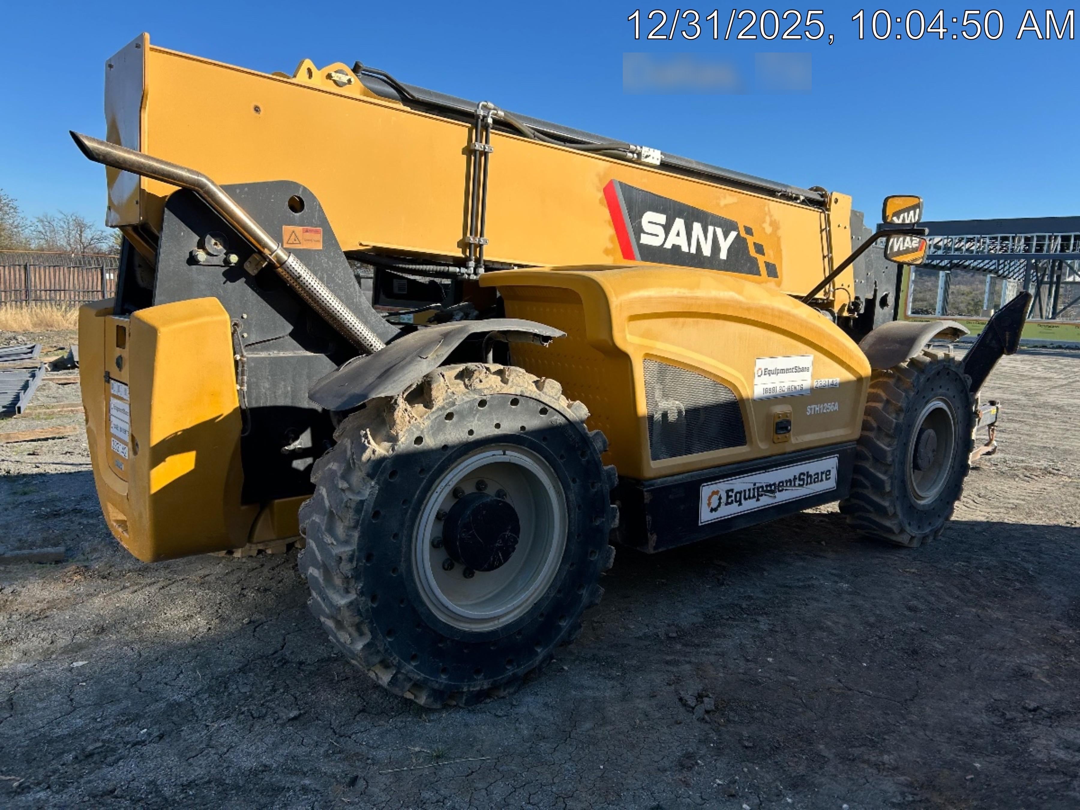 2022 SANY STH1256
