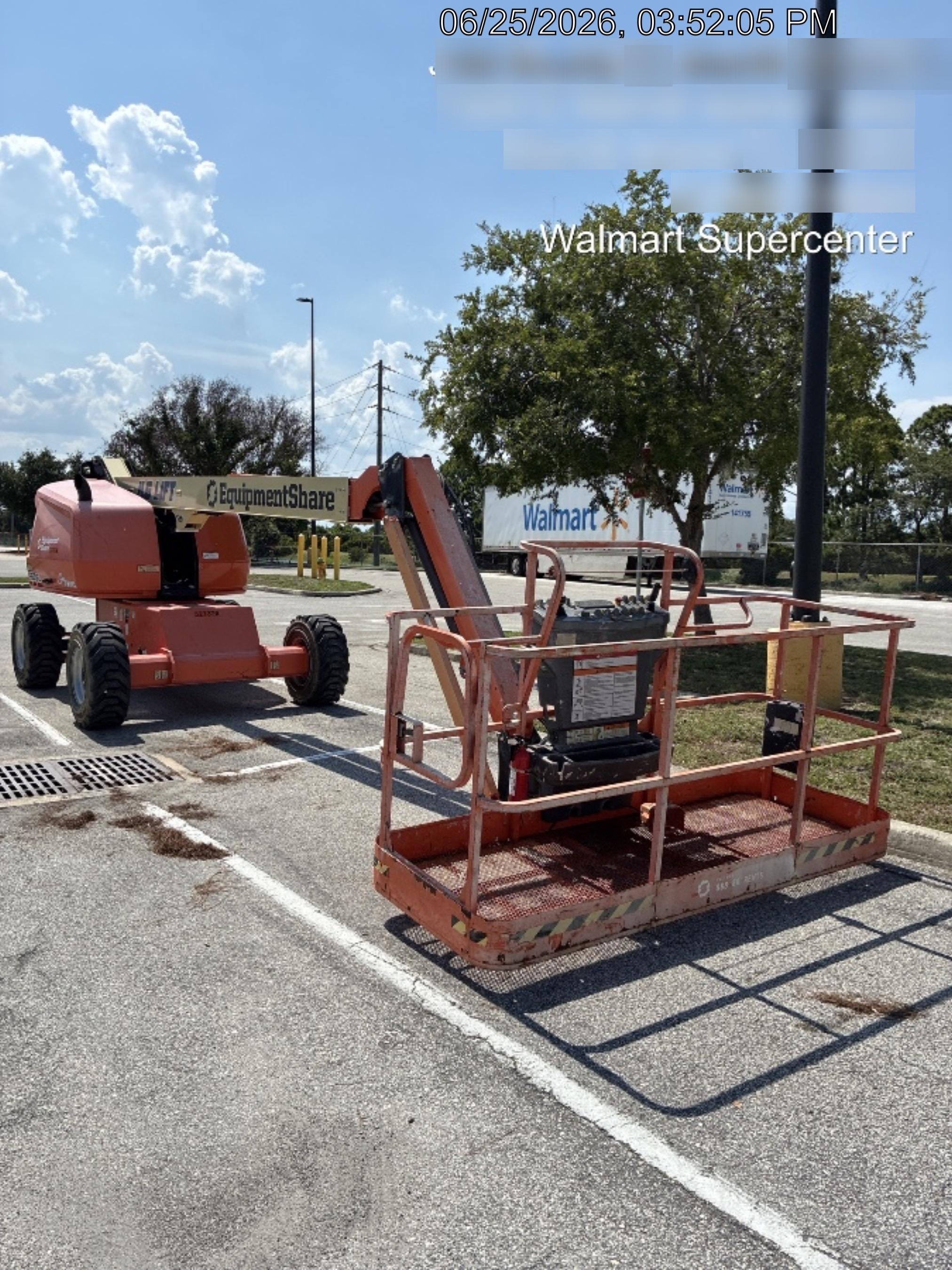 2023 JLG 460SJ