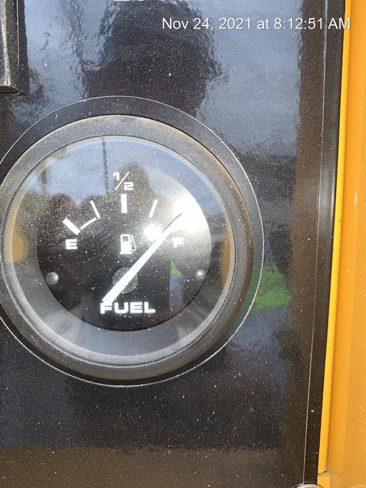 2021 Vac-Tron LP573XDT T4 Koehler Diesel Engine, 500 Gallon Debris Tank, x2 100 Gallon Water Tanks