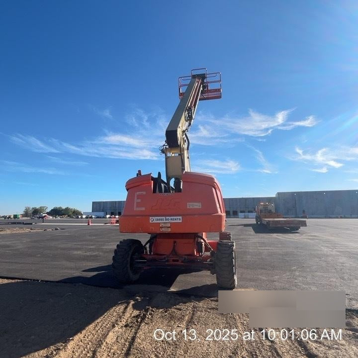 2019 JLG 660SJ