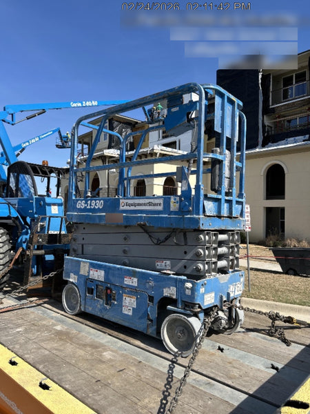 2019 Genie GS-1930 Fixed Rails with Chain Entry