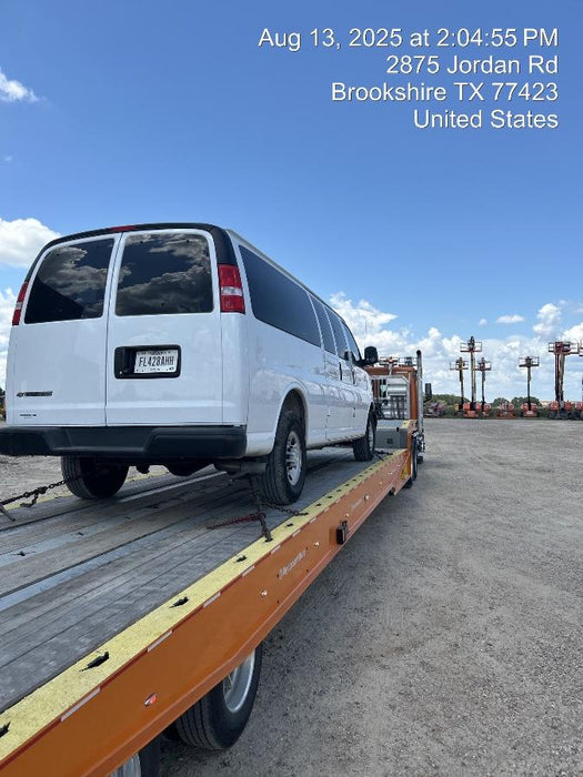 2025 CHEVROLET Express Van - Rental