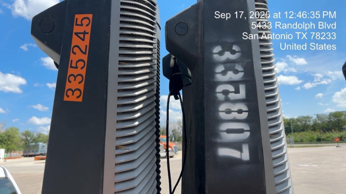 2023 VECTOR Vector Max