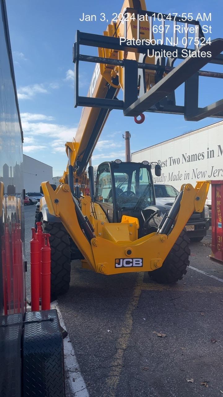 2024 JCB 510-56