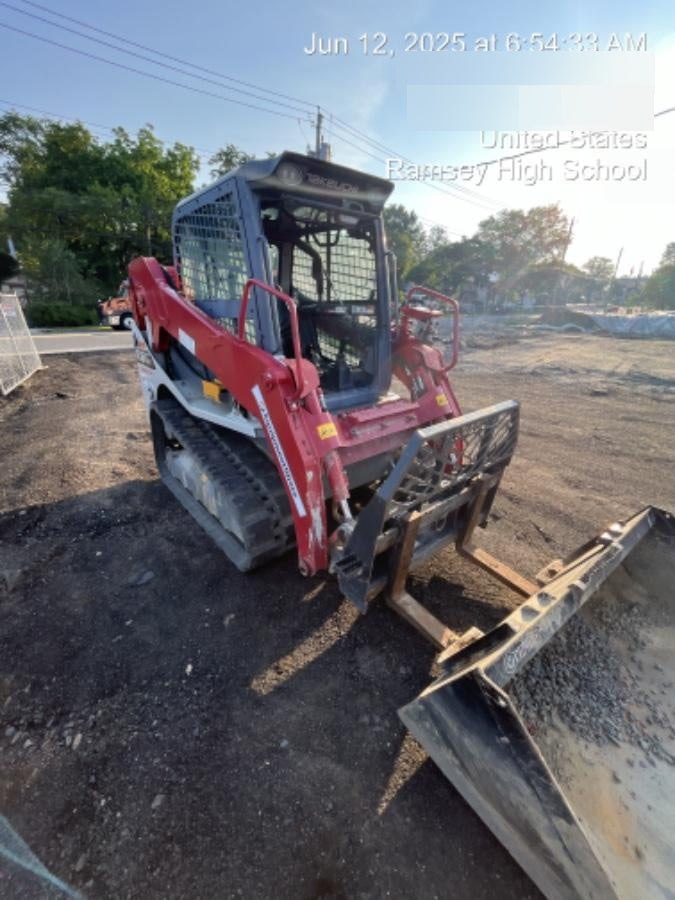 2022 TAKEUCHI TL10V2-CR