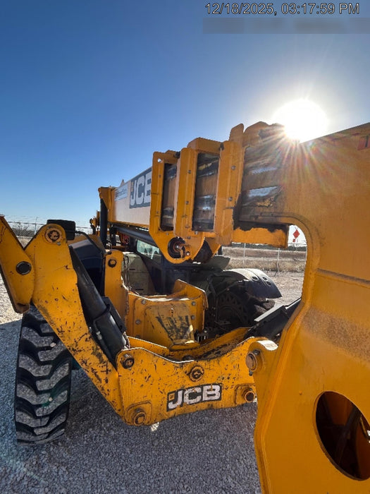 2021 JCB 510-56