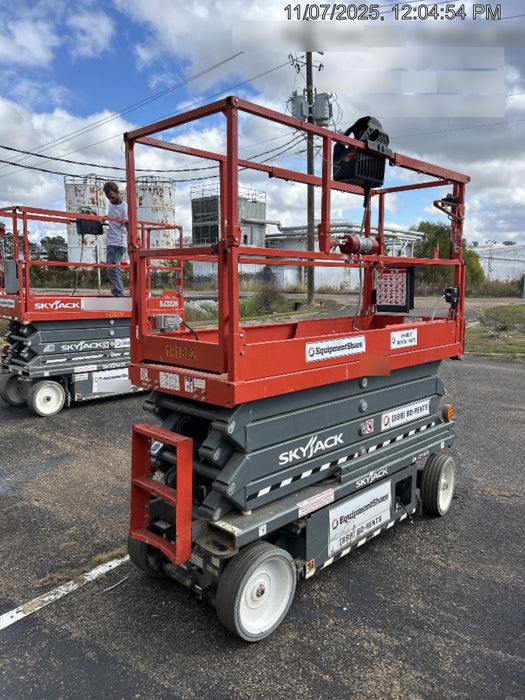2021 SKYJACK SJ3226