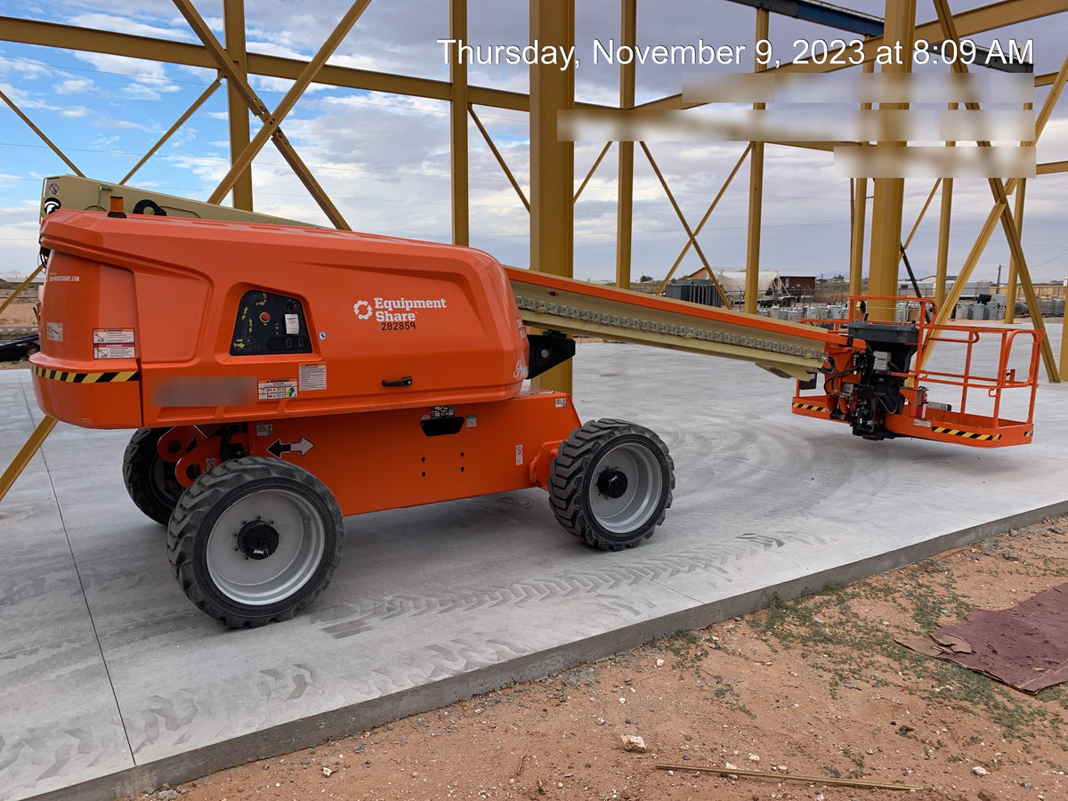 2022 JLG 600S
