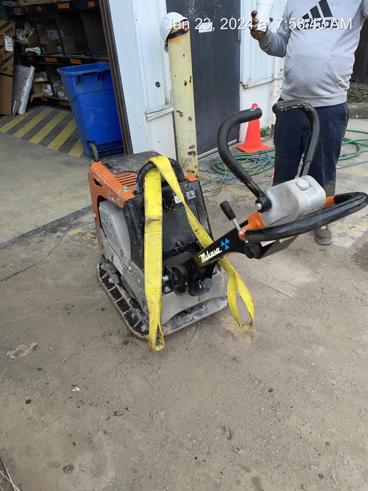 2023 Multiquip MV308GH Honda GX270, 18" Plate, Tachometer