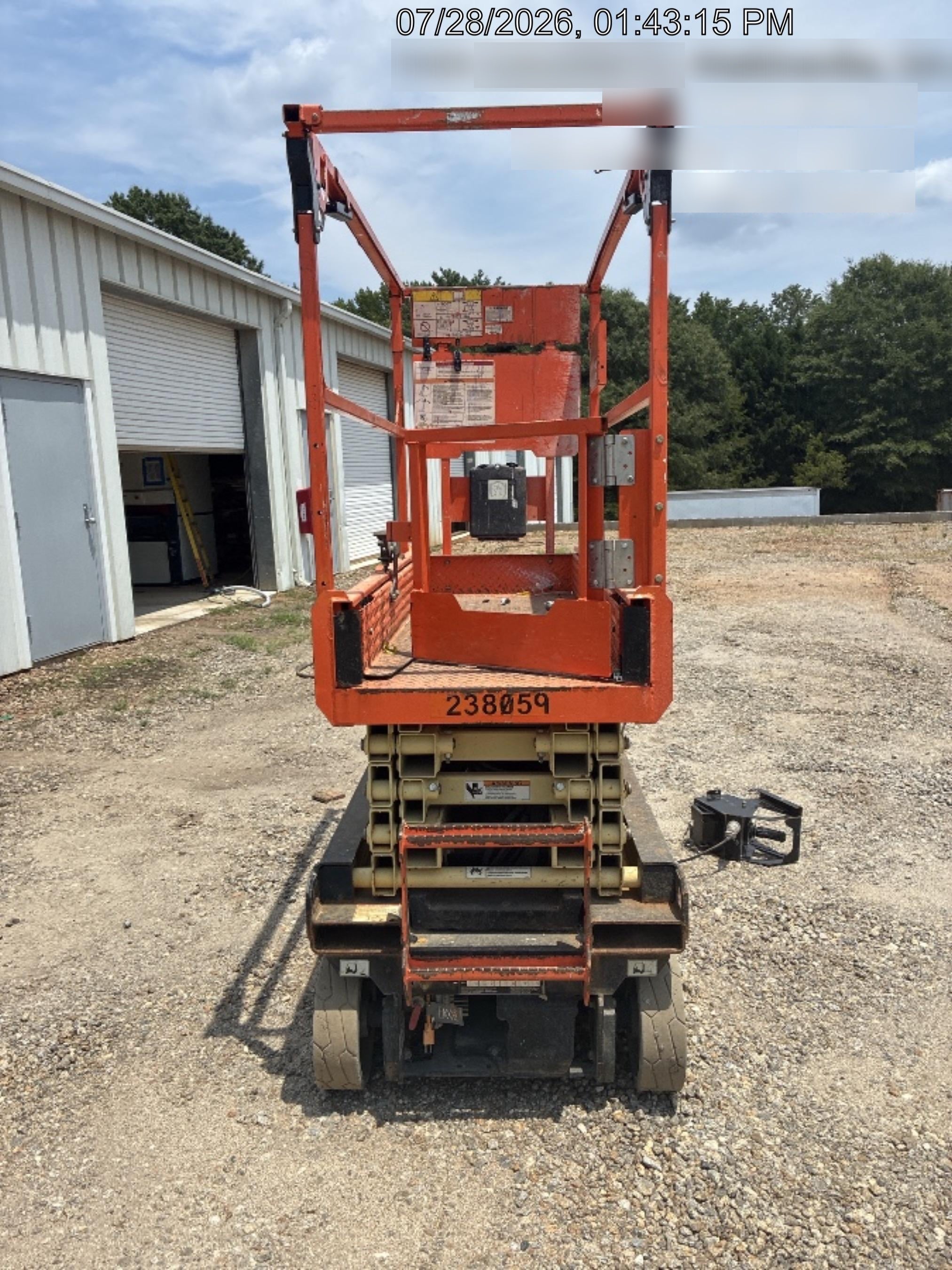 2022 JLG ES1932