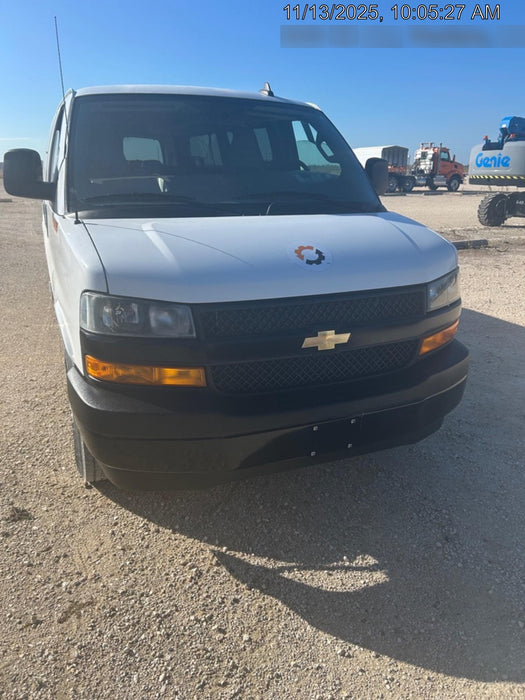 2023 CHEVROLET Express Van - Rental
