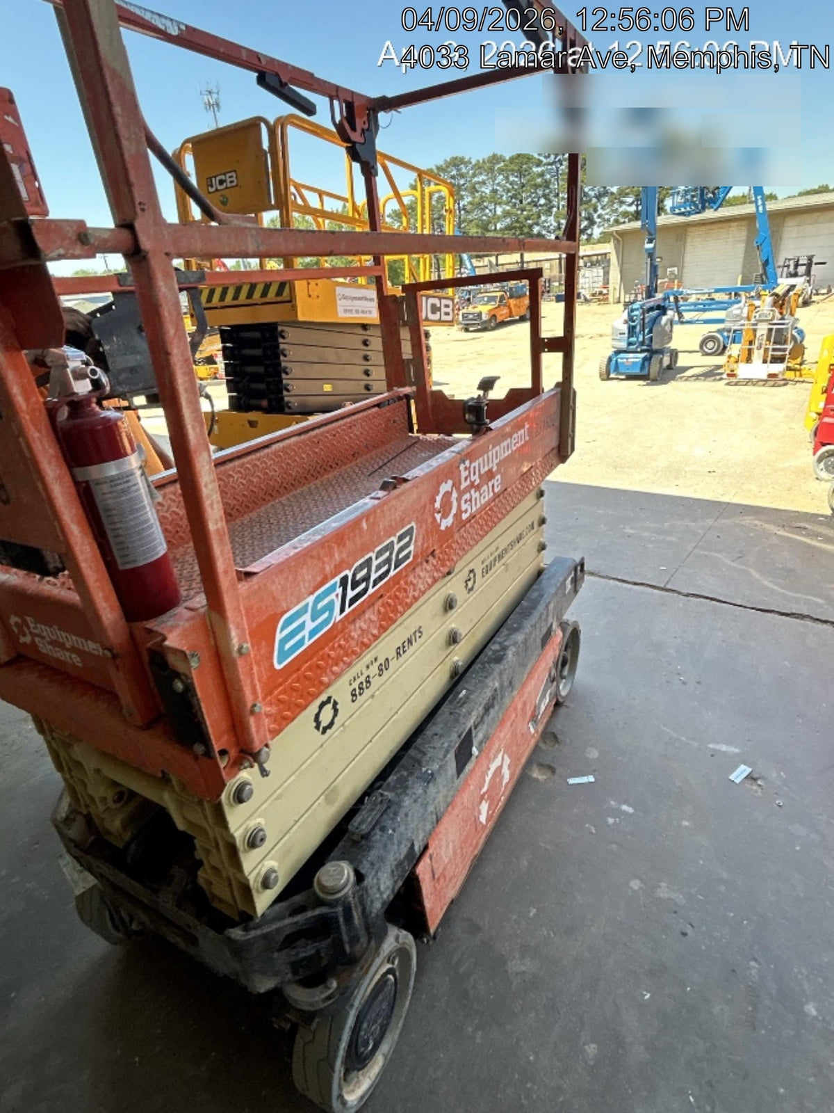 2022 JLG ES1932