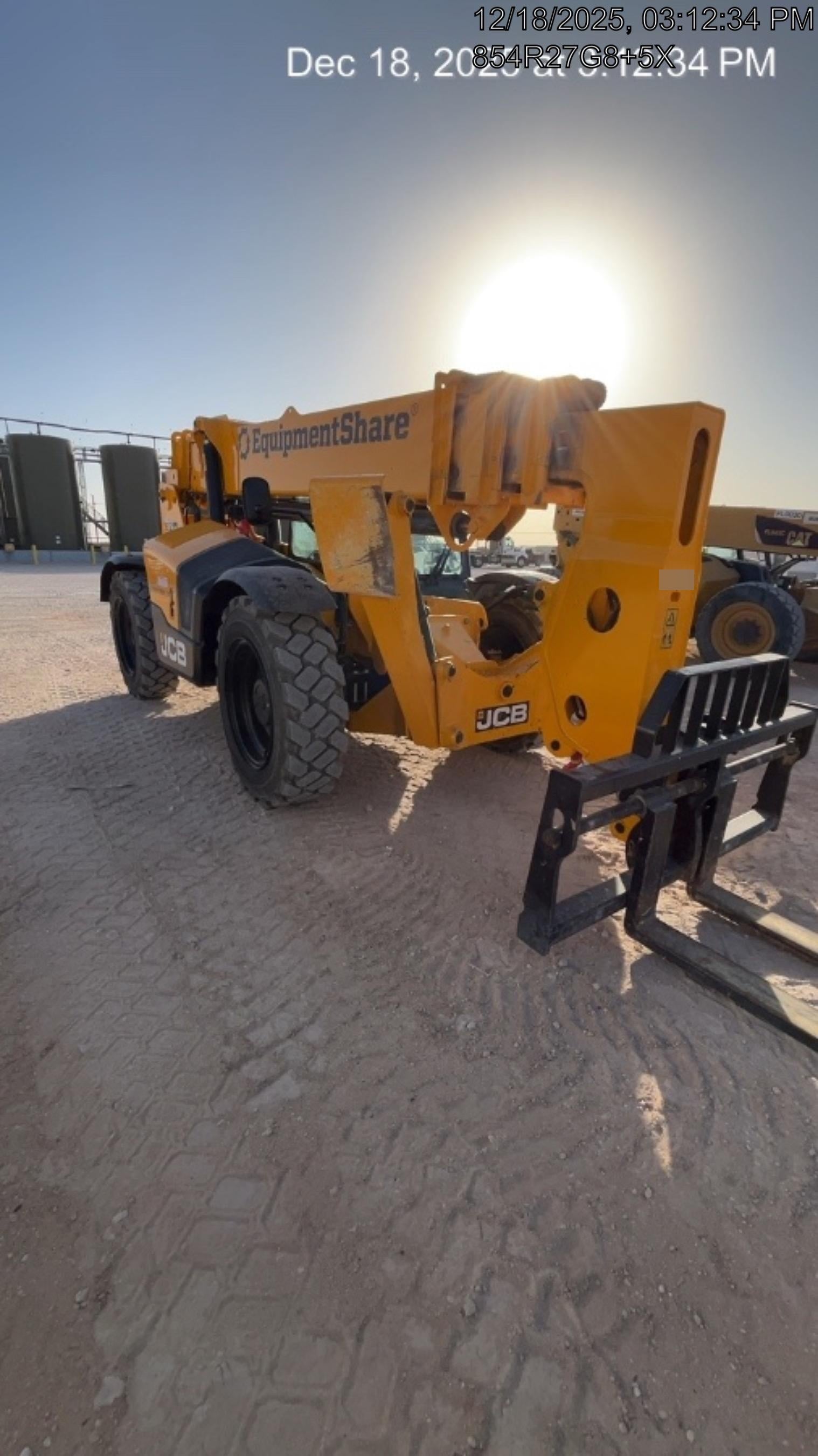 2025 JCB 512-56