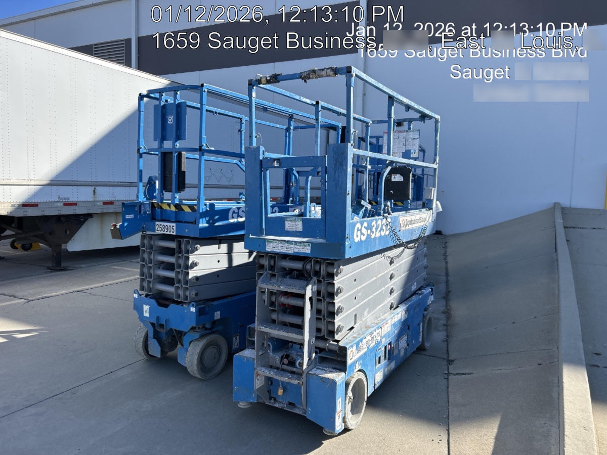 2022 GENIE GS-3232