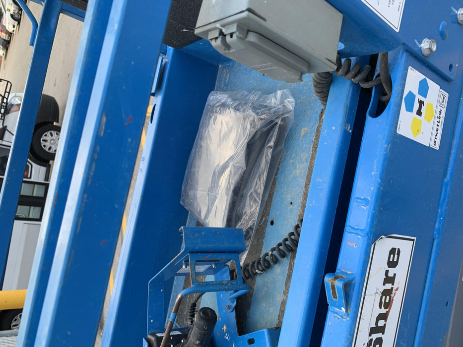 2019 Genie GS-1930 Fixed Rails with Chain Entry