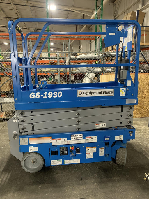 2019 Genie GS-1930 Half Height Swing Gate, 800W Inverter