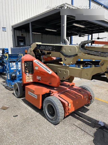 2019 JLG E400AJPN