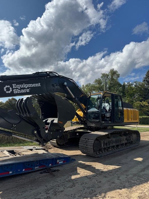 2025 JOHN DEERE 60" Bucket, Excavator 77,000 - 85,000 John Deere