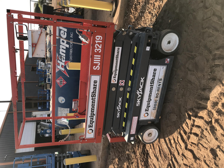 2019 Skyjack SJIII-3219 Standard Options, Trojan Batteries