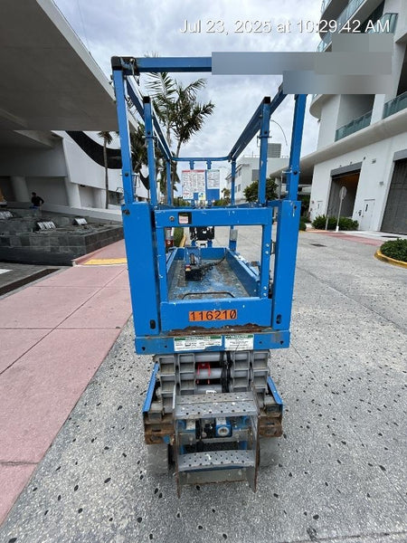 2020 Genie GS-1930 Solid Non Marking Tires, Beacon, Folding rails with half height swing gate