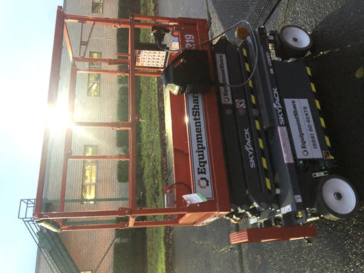 2020 Skyjack SJIII-3219 Solid NM Tires, Half height spring hinged entry gate, Dual Beacons, 800W Inverter