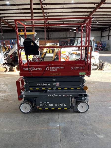 2024 Skyjack SJ3219 Electric Drive, Sld NM Tires, DBcns, RFRails, Power to Platform, T3 + Access Control