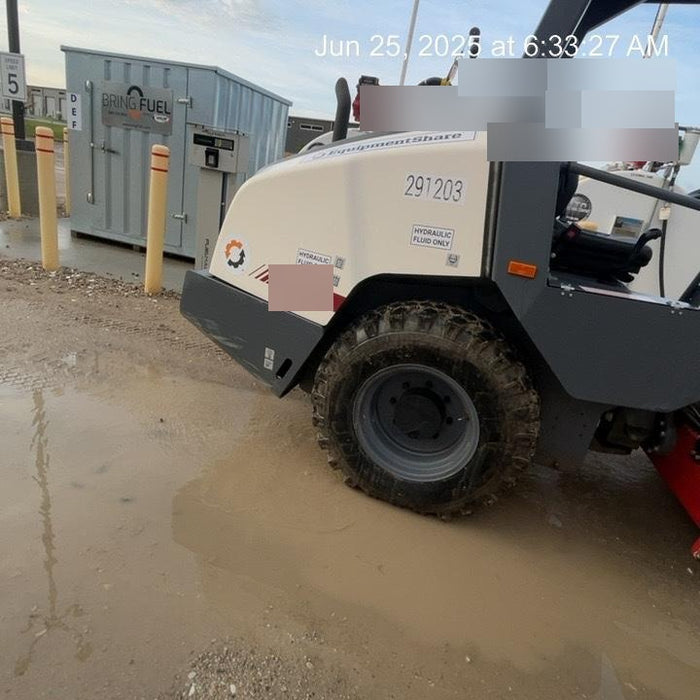 2023 DYNAPAC CA1300D