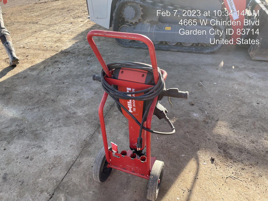 2021 HILTI TE 3000-AVR