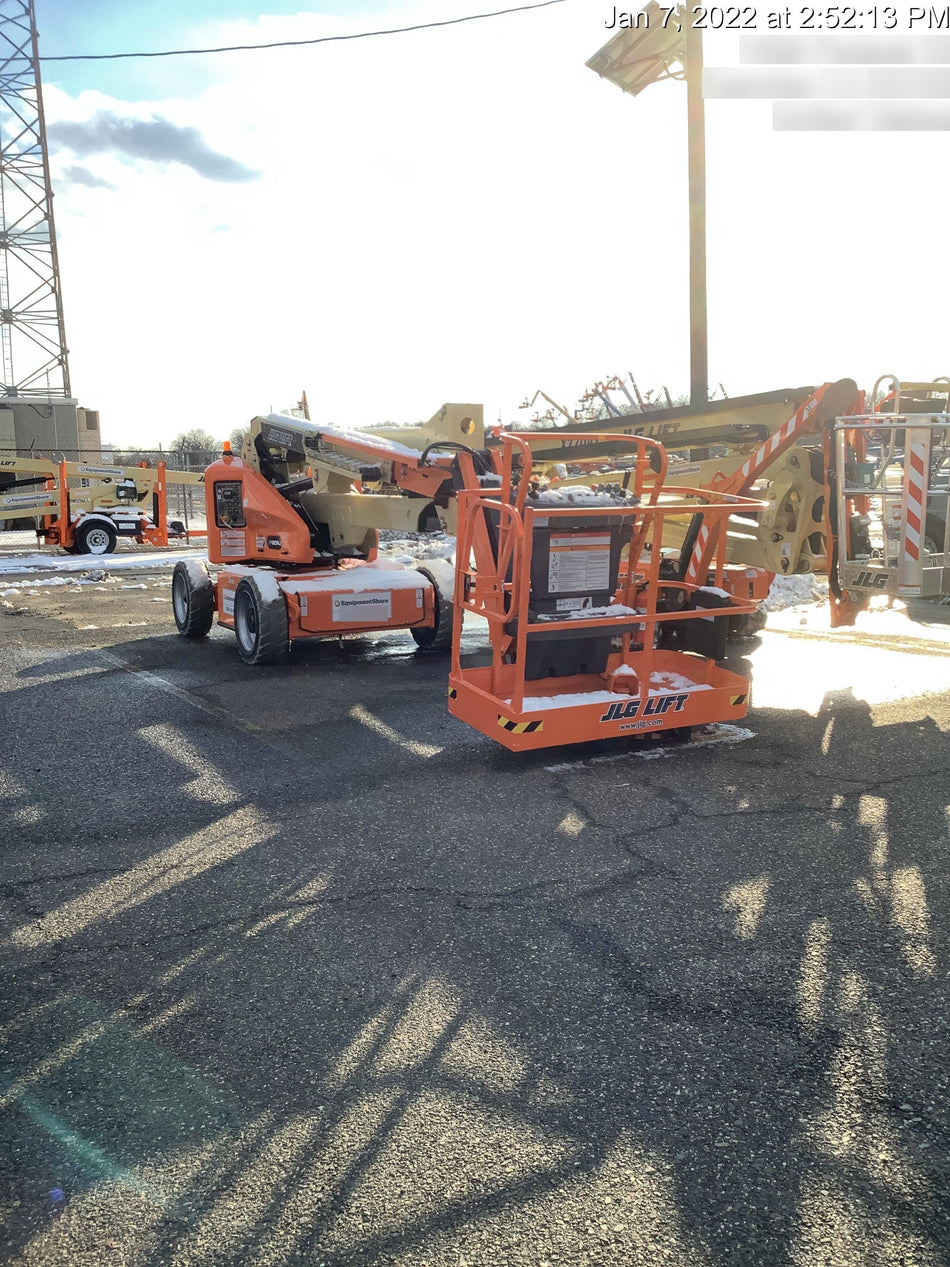 2021 JLG E450AJ