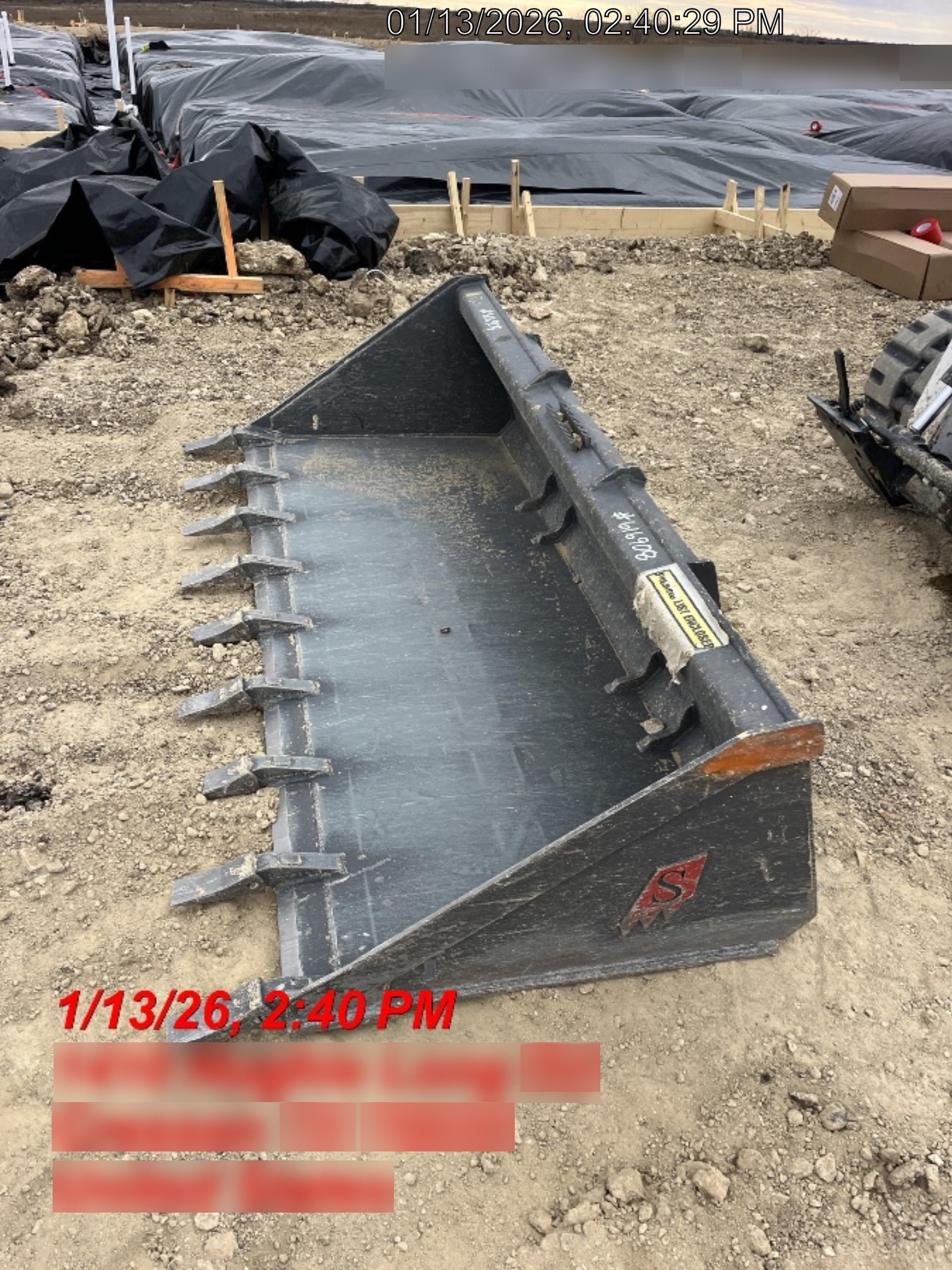 2025 SOLESBEE 80" Tooth Bucket, CTL - Solesbee's