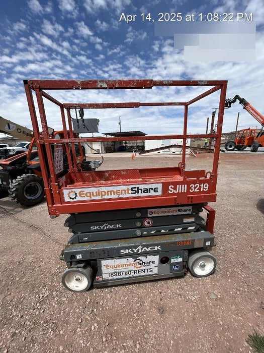 2018 Skyjack SJIII-3219 Skyjack SJIII3219 Scissor Lift