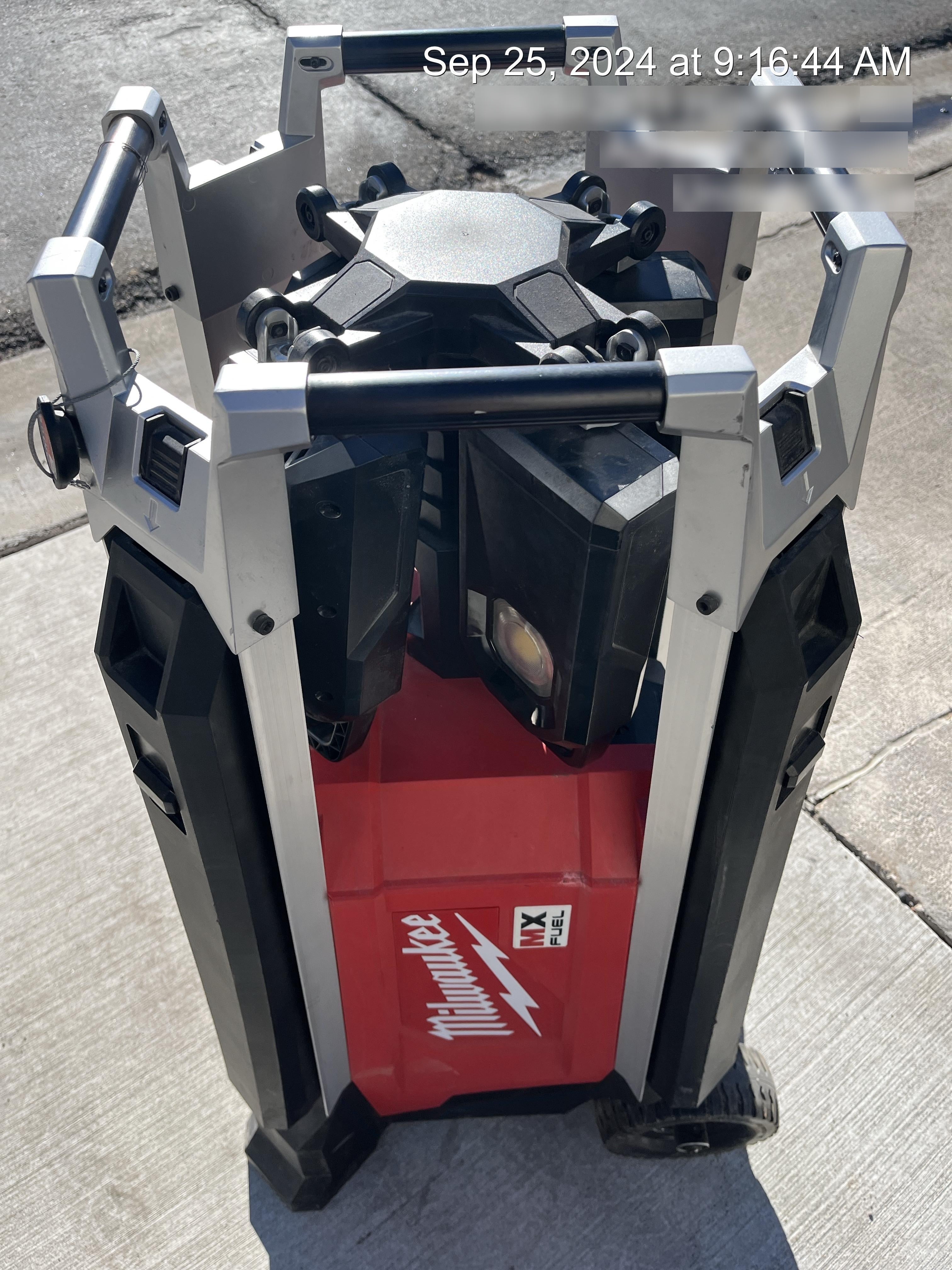 2022 MILWAUKEE MXF041-1XC