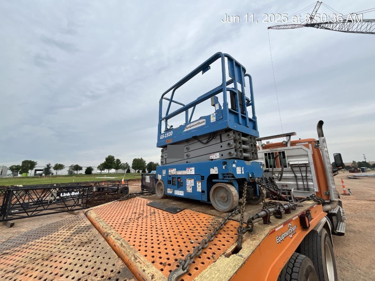 2018 Genie GS-1930 Genie GS-1930 Scissor Lift w/Standard Options