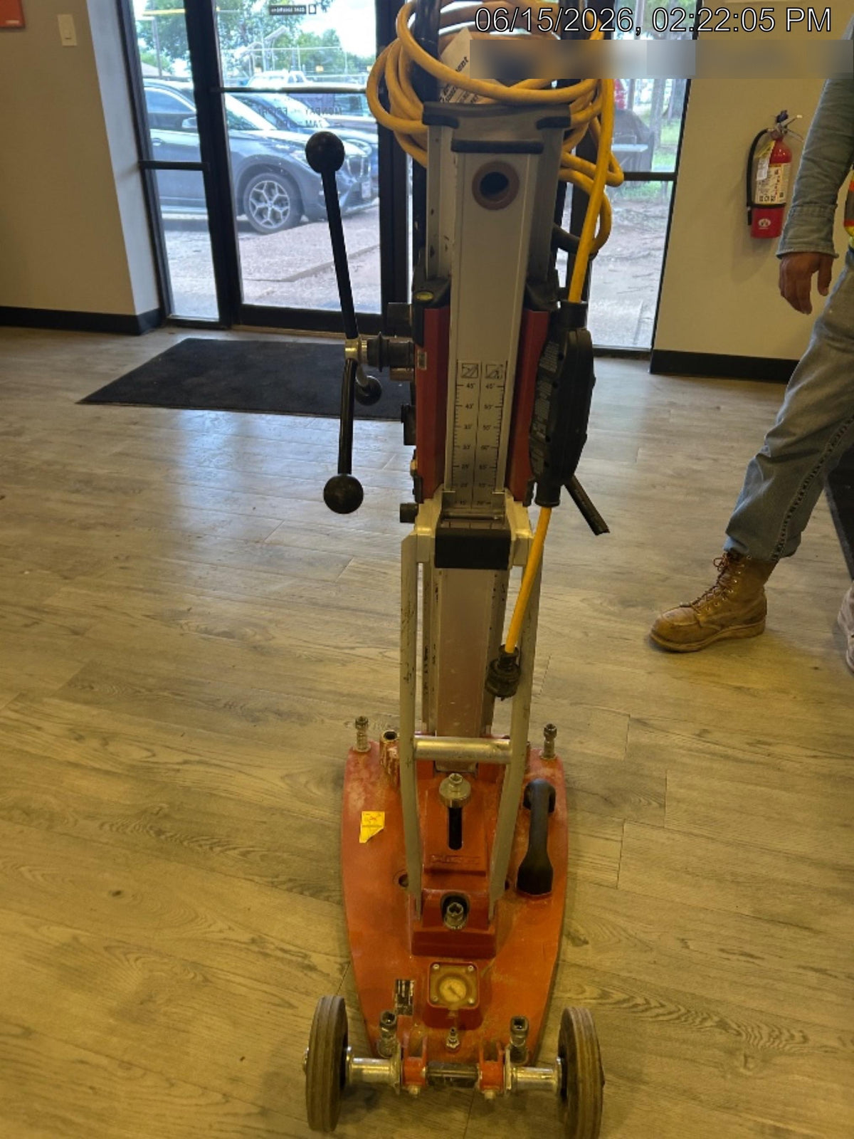2022 HILTI DD250E