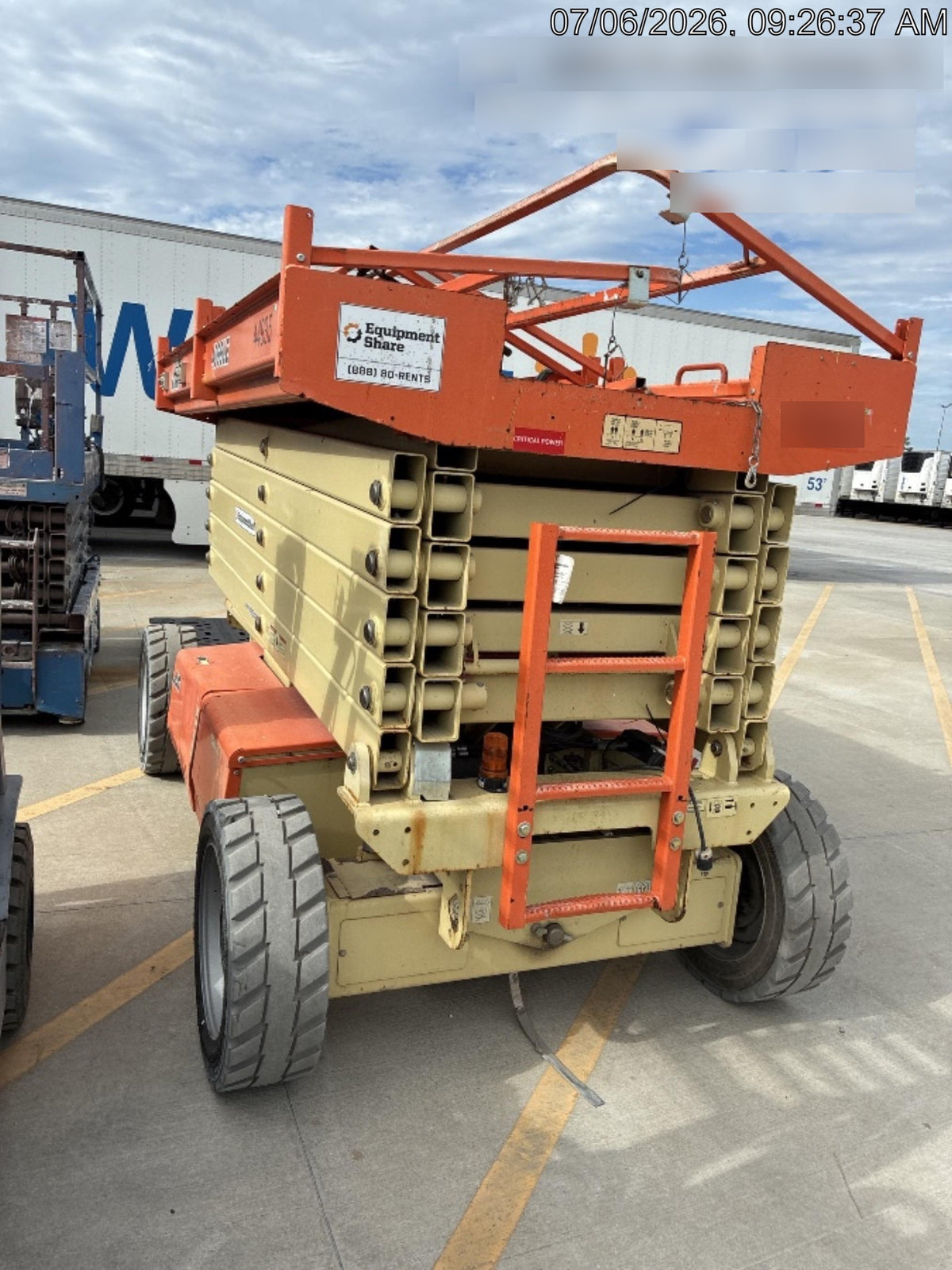 2019 JLG 4069LE