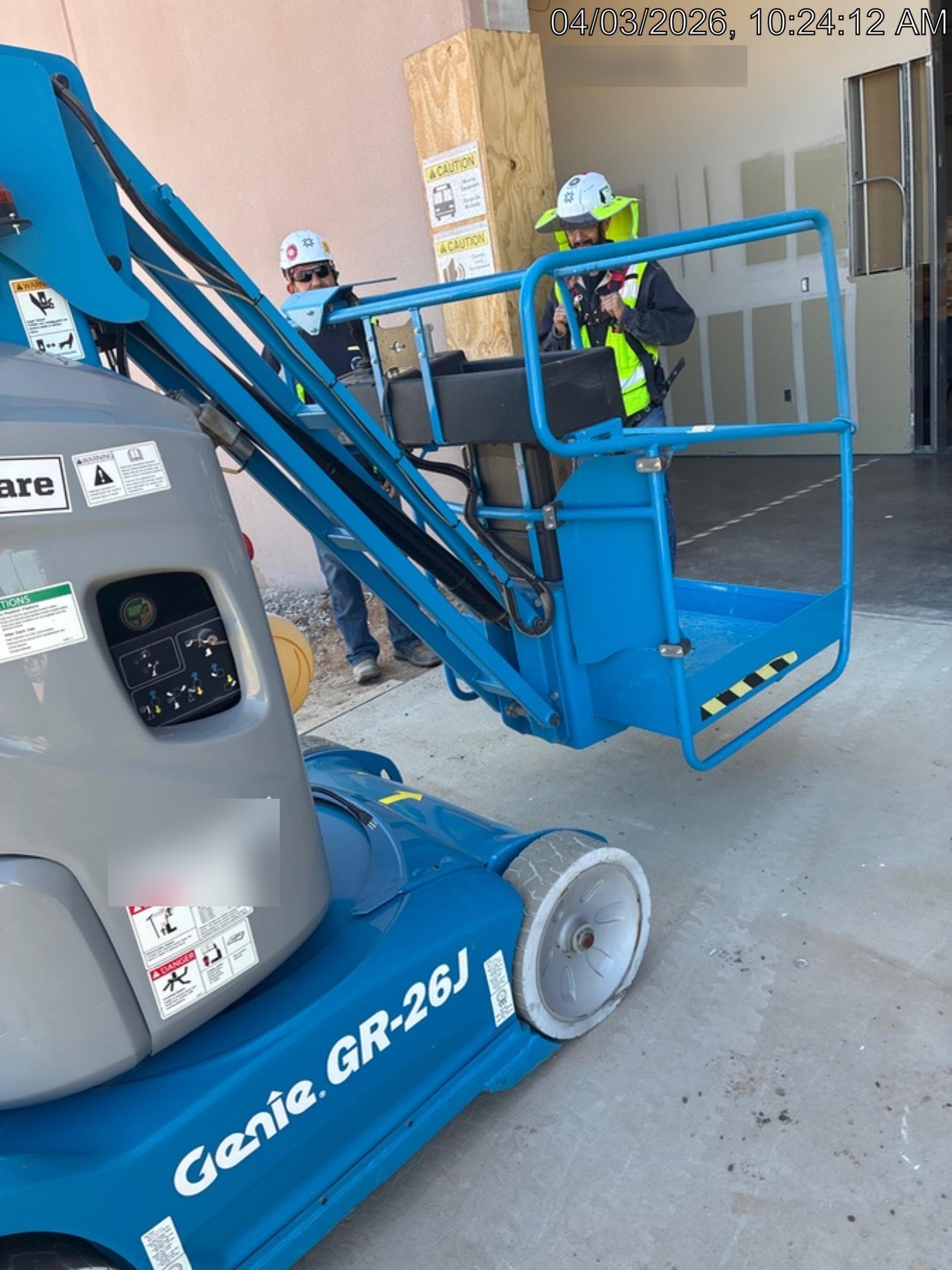 2020 GENIE GR-26J
