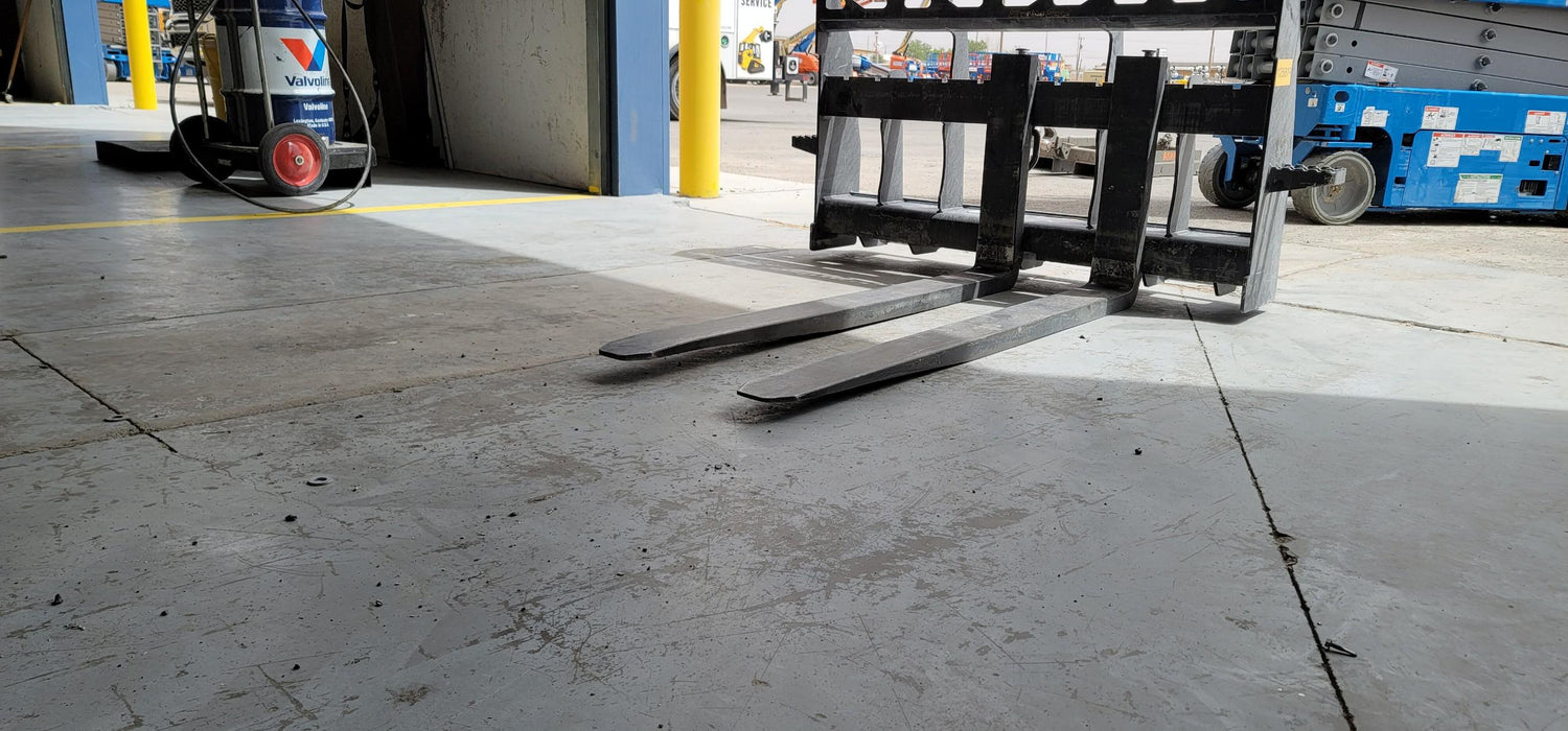 2021 PALADIN 48" Pallet Fork Assembly