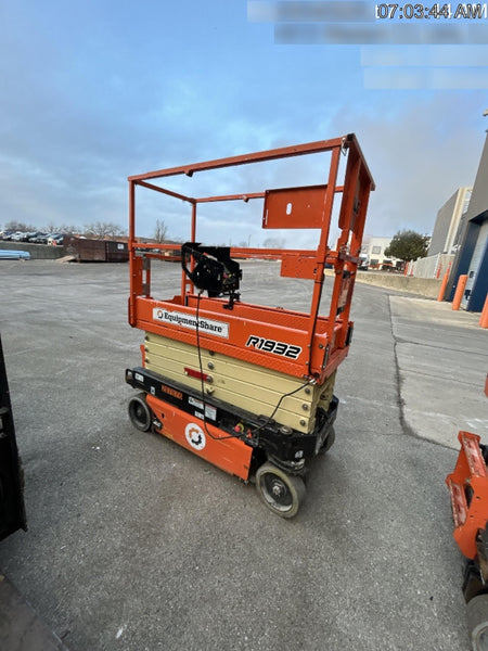 2022 JLG R1932