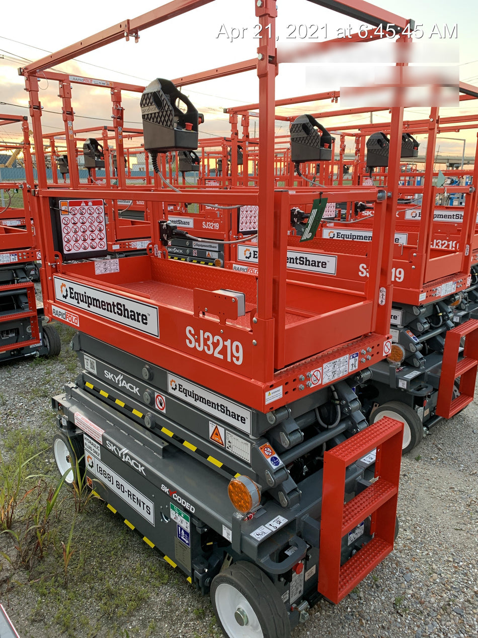 2021 SKYJACK SJ3219